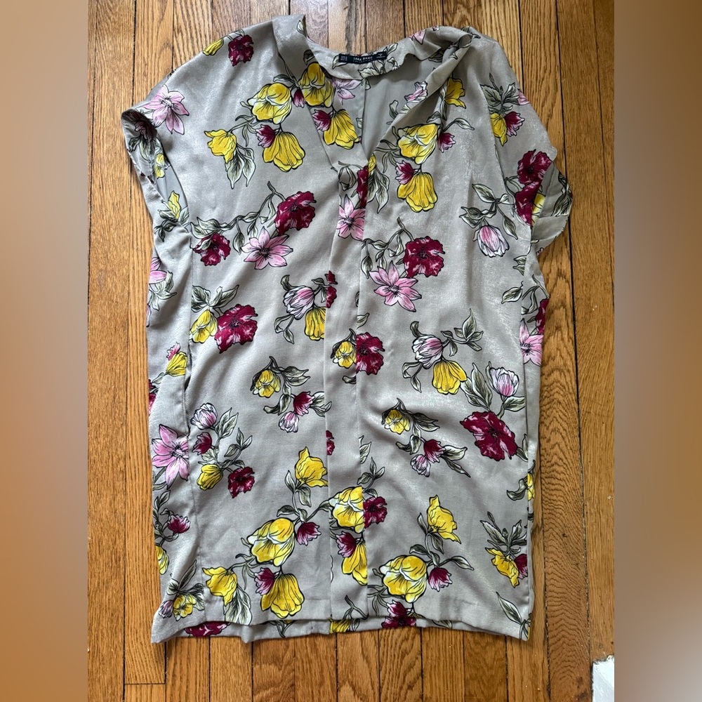 Zara Floral Dress - Size Medium